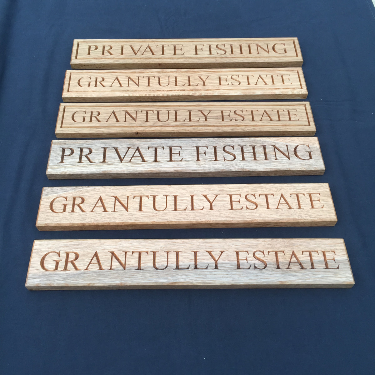 Solid Oak Estate Gate Sign. (L 52cm : H 7.7cm : D 2.5cm..)