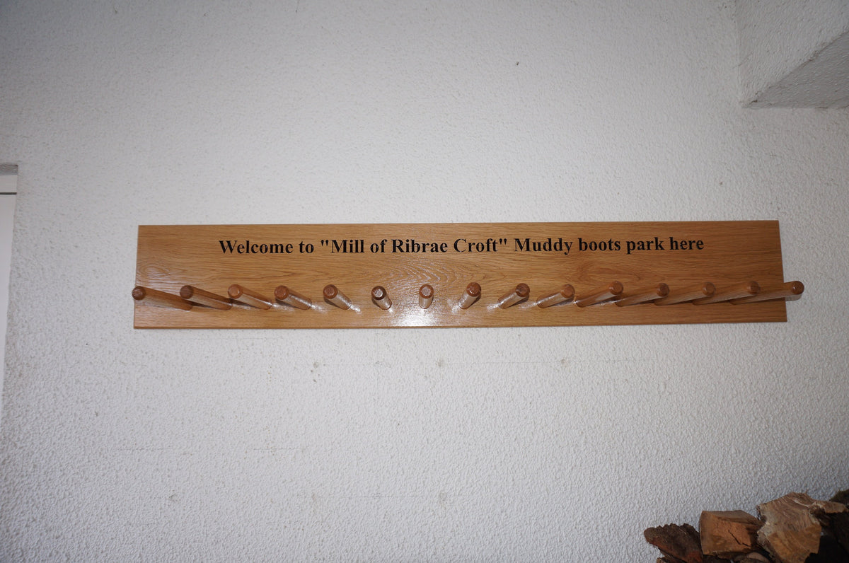 15 PEG Solid Oak Boot Rack