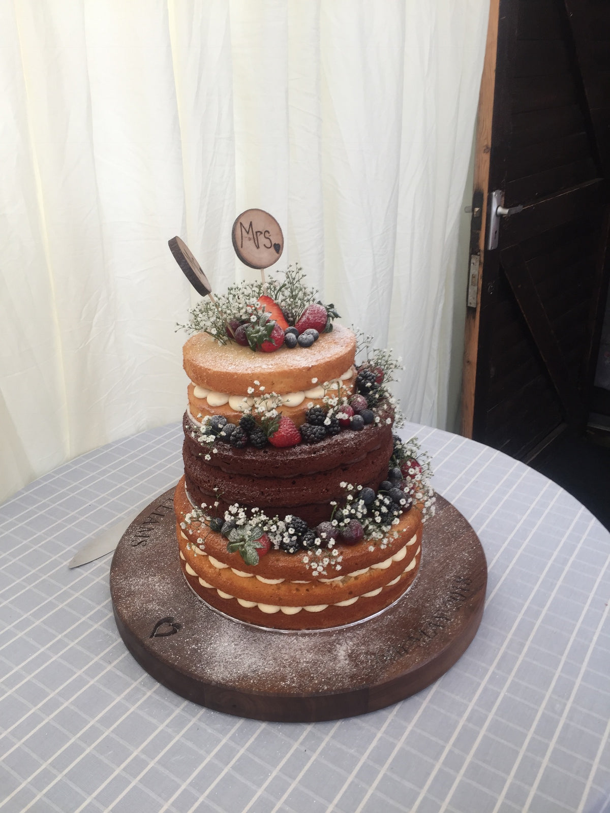 Solid Wood Wedding Cake Stand (Large)