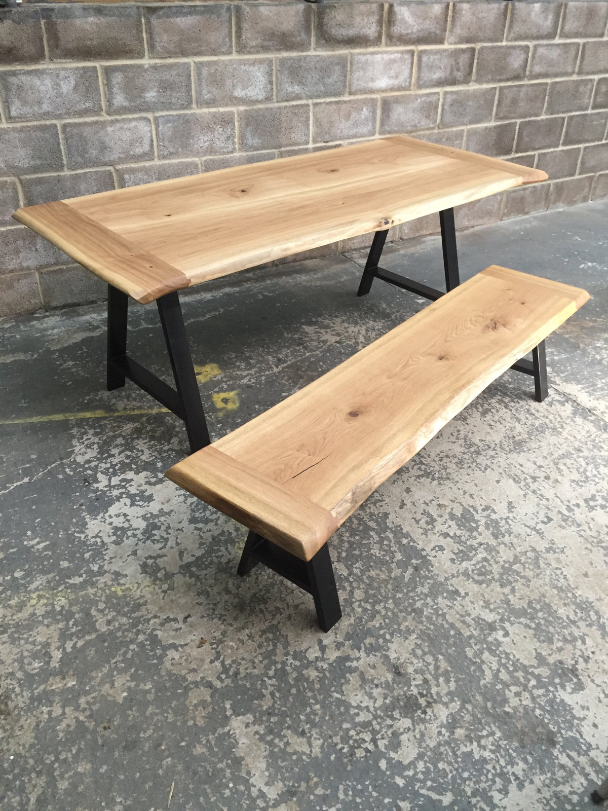 MARY Solid English Oak Bench, Natural edged. 190x46cm