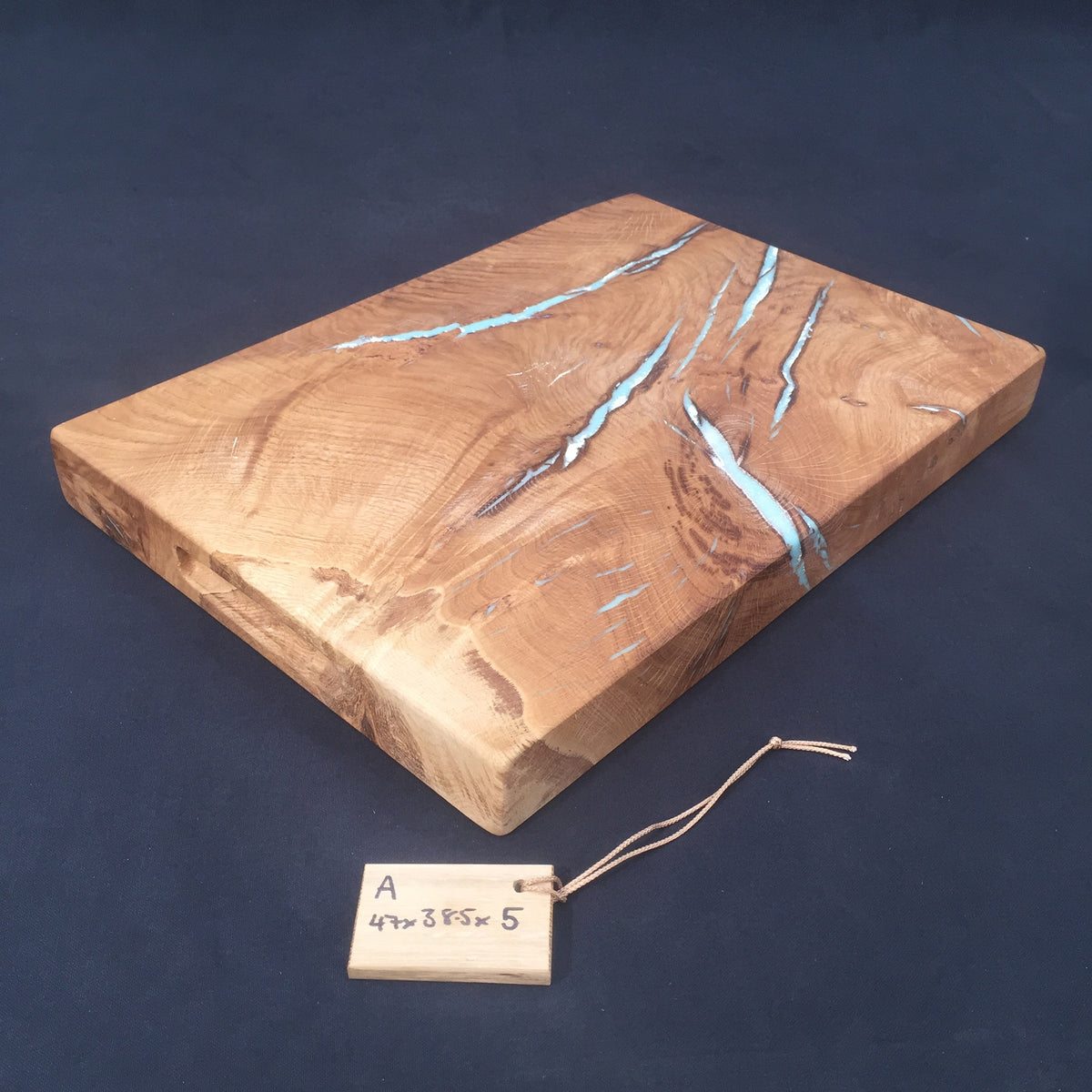 Oak Chopping Board. (Square Edged with resin detailing.)A. 47x38.5x5cm