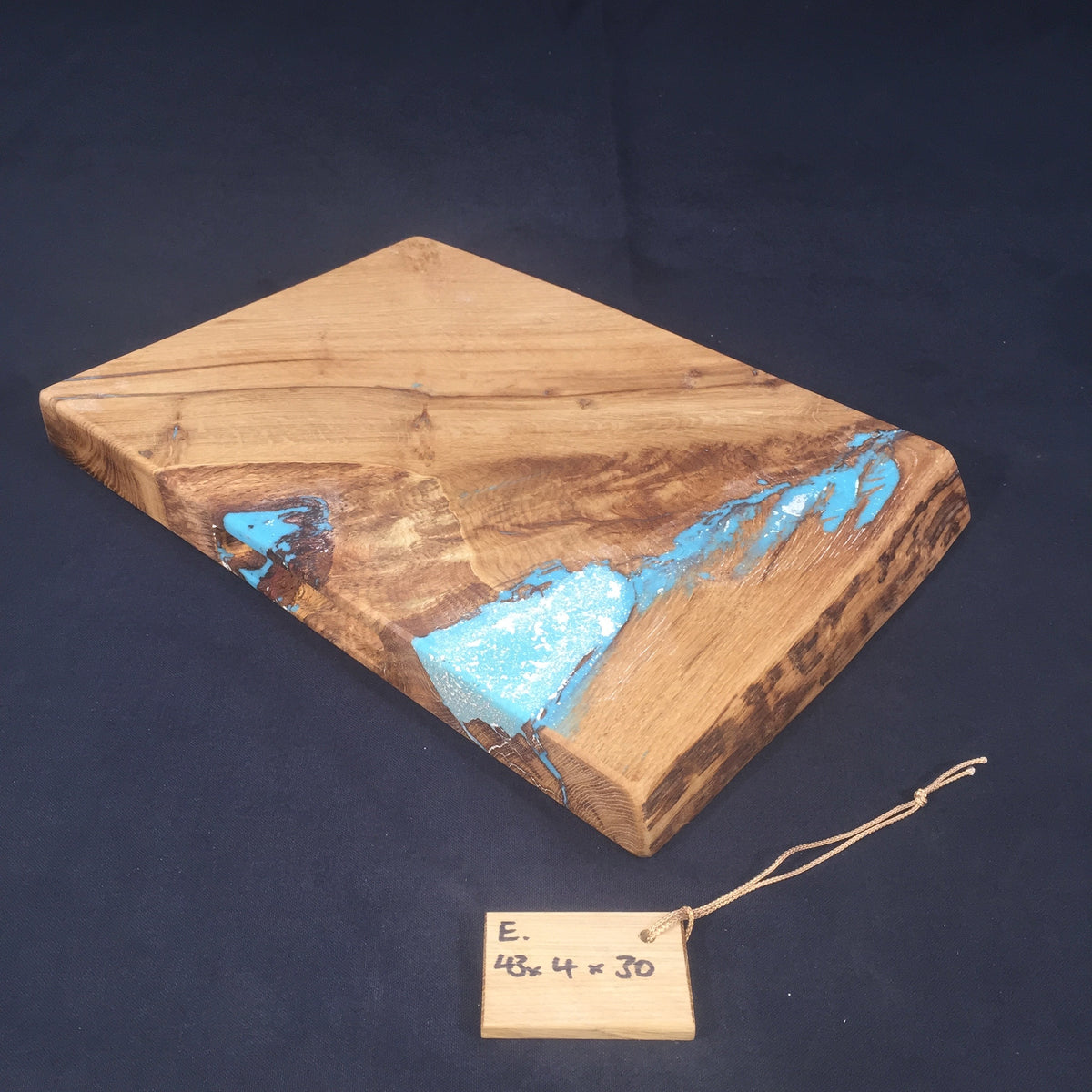 Oak Chopping Board. (Square Edged with resin detailing.)E 43x31x4cm