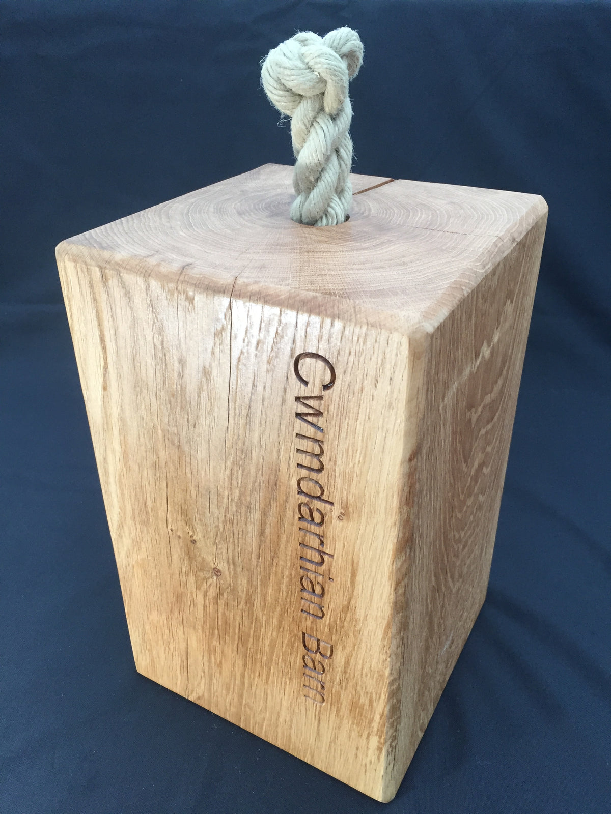 Solid Green Oak Doorstop with Hand Spliced Rope Handle &amp; Rubber Feet (large)