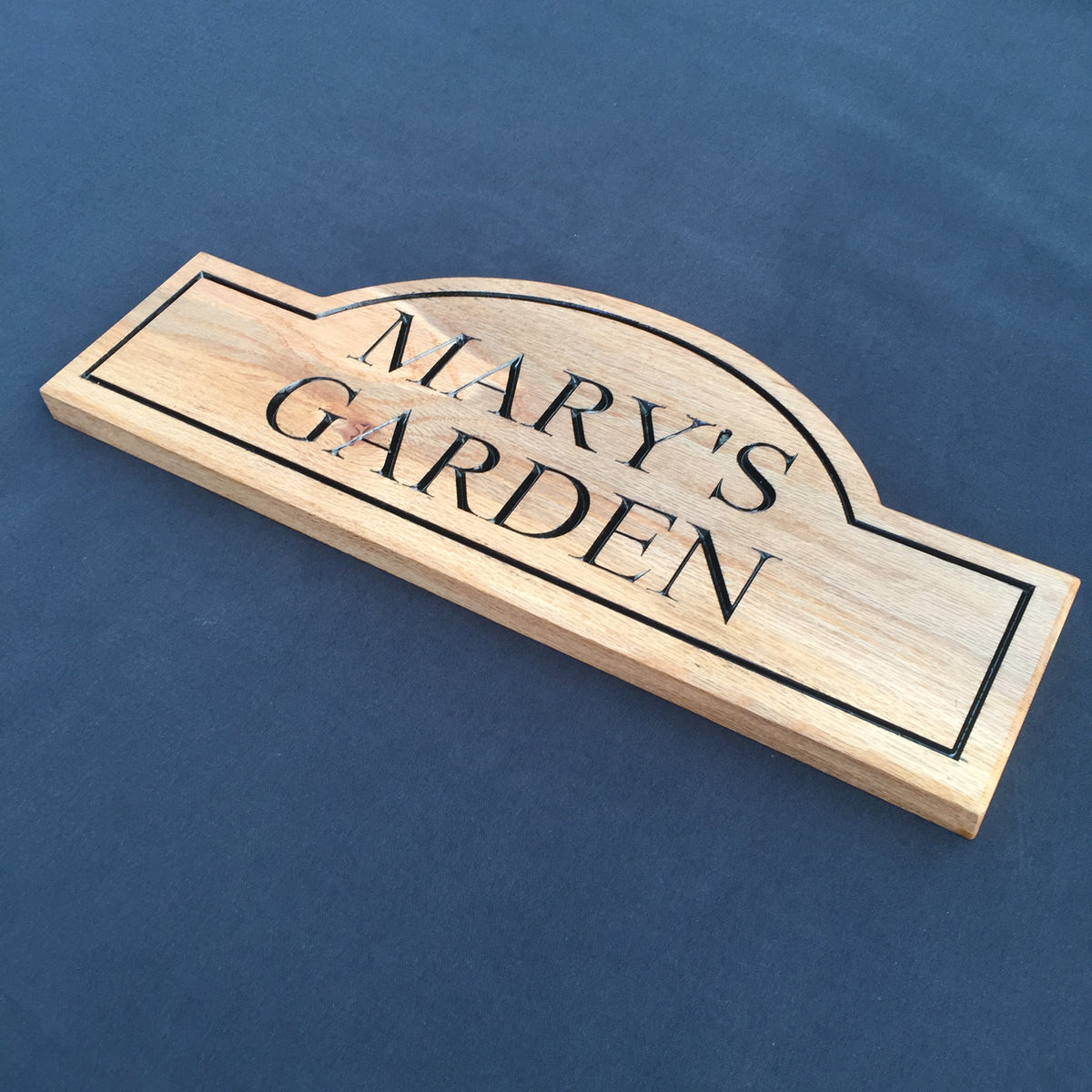 Solid Oak Half-Crescent House Name Sign (L 49cm : H 19.5cm : D 2.5cm.)