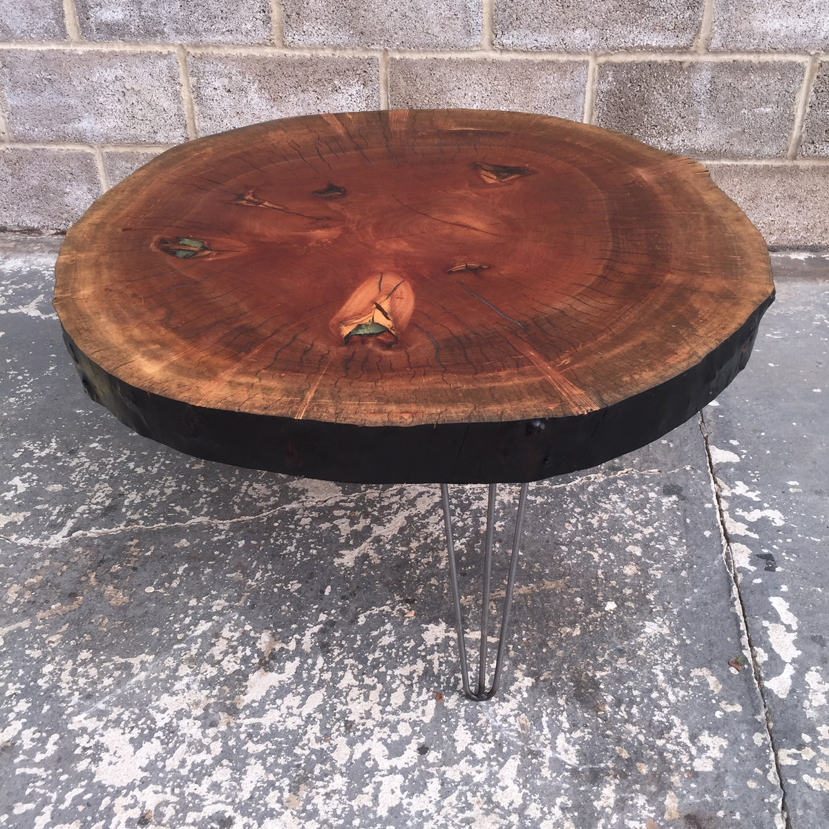 London Plane Round Coffee Table, with metal legs